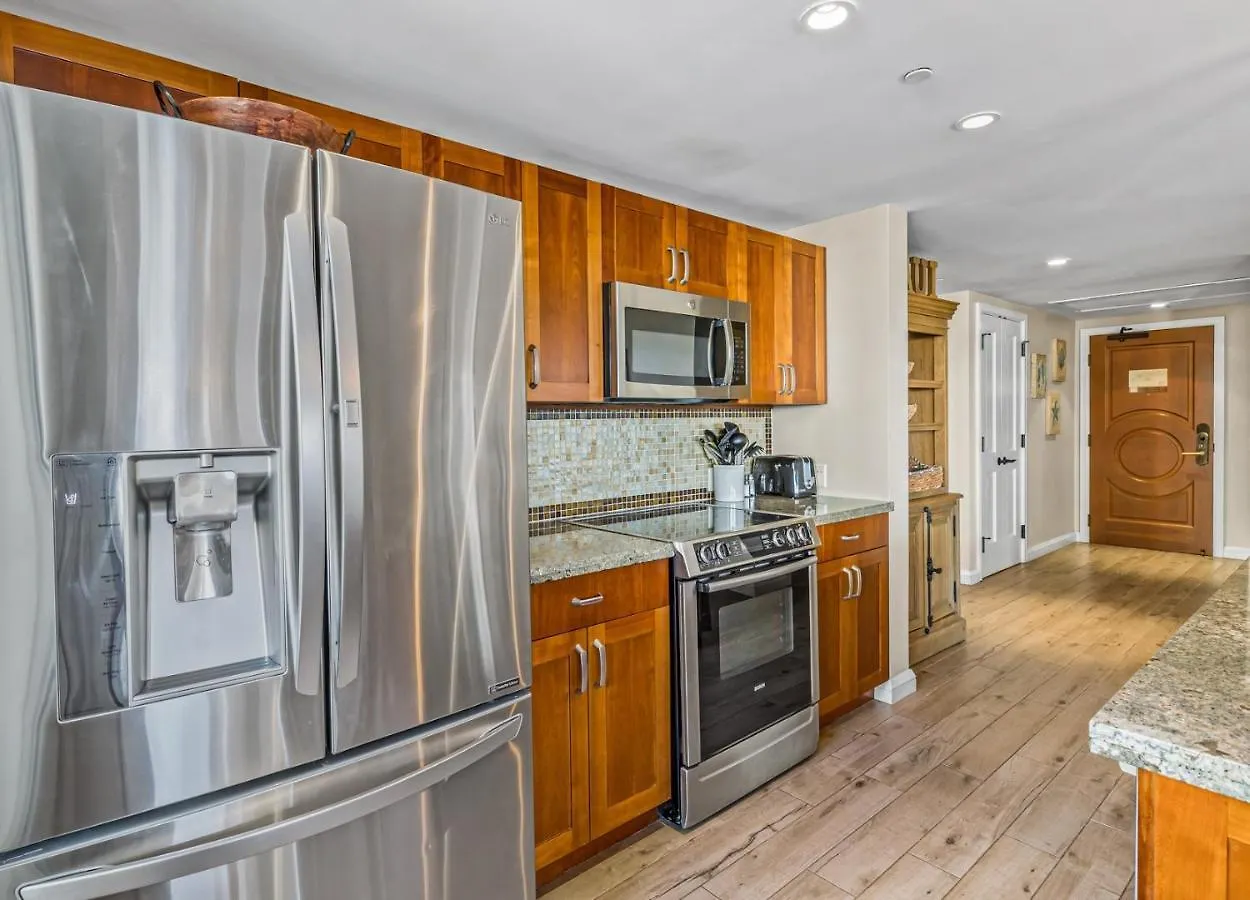 Honua Kai 215 2 Bedroom 2 Bath Condo Lahaina 0*,  United States