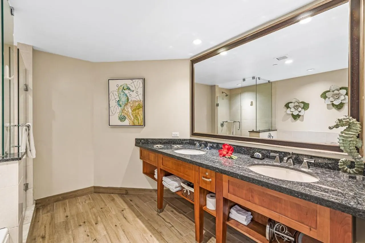 Honua Kai 215 2 Bedroom 2 Bath Condo Lahaina