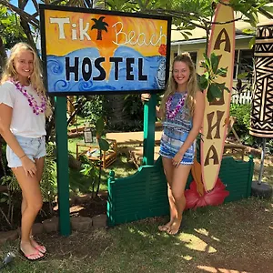 Tiki Hostel-at The In Lāhainā